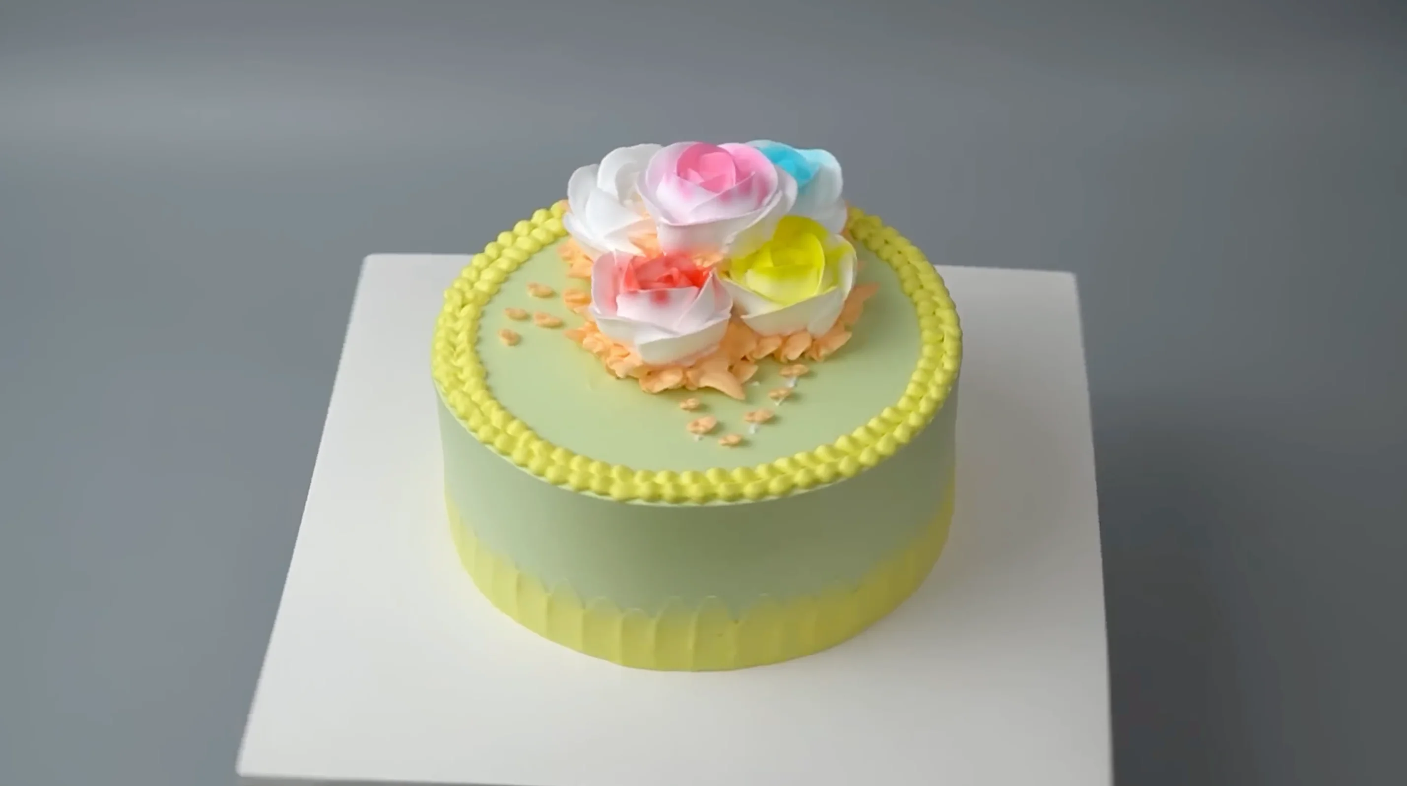 Dreamy Whip Sensation Cake
